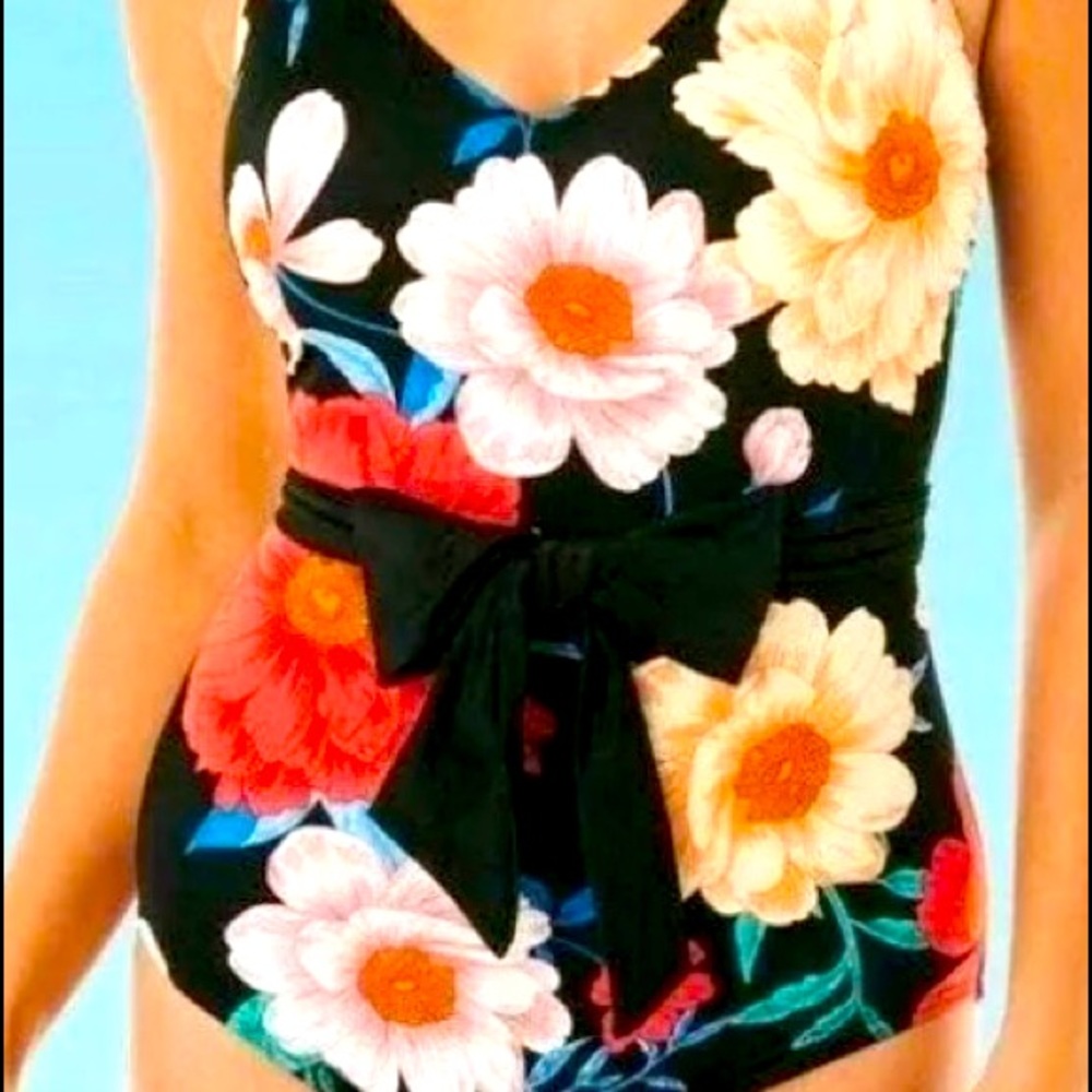 Miracle Brands Slimming Control Swimsuit Dreamsuit